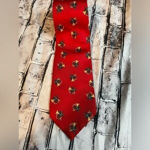 Wembley 100% Silk Red Christmas Gold Horns Holly Mens 58” Necktie